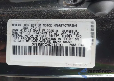 2009 Pontiac Vibe Gt from USA, damaged, VIN 5Y2SN670X9Z433790